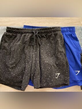 Gymshark 1 Royal Blue 1 Black Athletic Shorts with stretch Waistband 6.5’ inseam